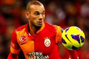 Sneijder'dan ortalığı karıştıracak a&ccedil;ıklama