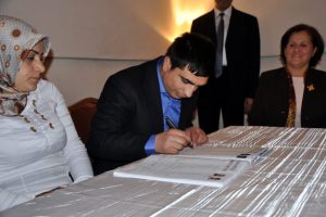 Bursa'da 14 &ccedil;iftin resmi nikahı kıyıldı
