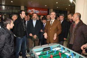 Bursa'da d&ouml;n&uuml;ş&uuml;m Nalbantoğlu'yla s&uuml;r&uuml;yor