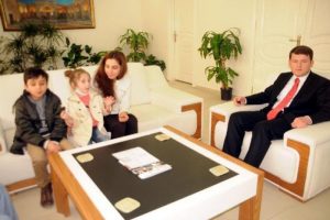 Hanım Onur'dan teşekk&uuml;r ziyareti