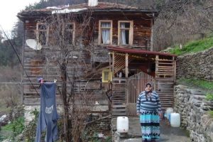 Zengin kardeşten yoksul kardeşe miras davası