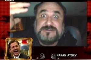 Canlı yayında b&uuml;y&uuml;k s&uuml;rpriz