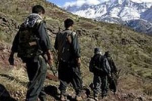 PKK'lılar okul ve sağlık ocağına saldırdı