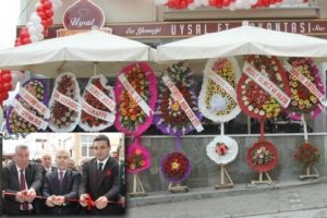 Nil&uuml;ferliler sa&ccedil; kavurmanın lezzetini tadacak