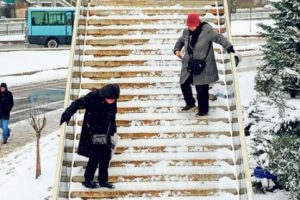 Karda ve buzda y&uuml;r&uuml;menin p&uuml;f noktaları