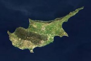G&uuml;ney Kıbrıs'ta ilk turun galibi belli oldu