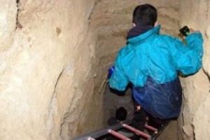 Defineciler 28 metre t&uuml;nel kazıp h&ouml;y&uuml;ğe girdi
