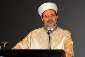 M&uuml;sl&uuml;manlar neden aynı g&uuml;n bayram yapamıyor?