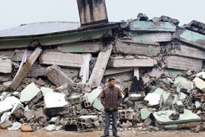 Acil durum binalarının durumu 'yoğun bakımlık'