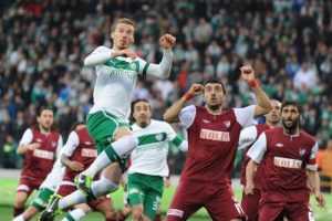Bursaspor Serdar Aziz ile uzatıyor!