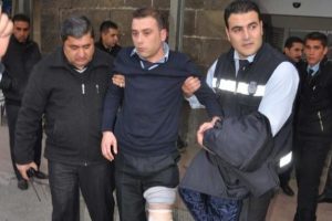 Zabıta g&ouml;revlileri saldırıya uğradı