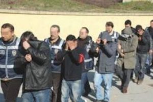 Bursa'da DHKP-C operasyonu! 16 g&ouml;zaltı