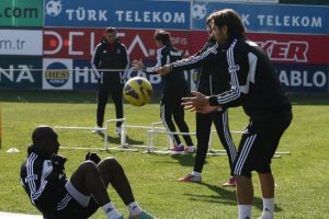 Beşiktaş'ta Sivasspor ma&ccedil;ının hazırlıkları s&uuml;r&uuml;yor