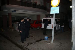 Alkoll&uuml; şahıs ısınmak i&ccedil;in yaktığı maddeden zehirlendi