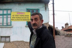 Evine 4 kez hırsız girince