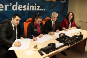 Nil&uuml;fer'de en &ccedil;ok atık yağ toplayana &ouml;d&uuml;l