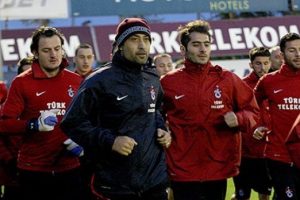 Trabzonspor'da hedef 10 g&uuml;nde 3 galibiyet