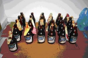 Diyarbakır'da 25 molotof kokteyli ele ge&ccedil;irildi