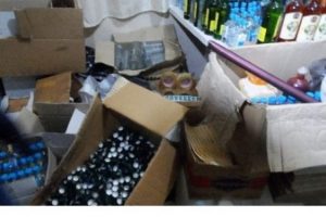 Bağcılar'da sahte i&ccedil;ki operasyonu d&uuml;zenlendi