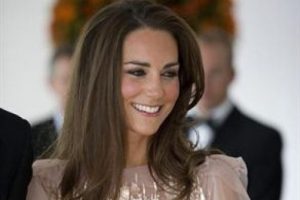 Kate'e: ''Plastik prenses''