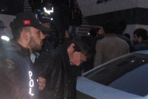 Ucuz otomobil alacağız deyip dolandırmışlar
