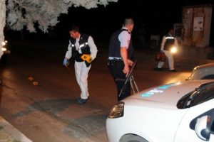 ''Dur'' ihtarı yapan polise ateş açıldı