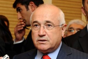 &Ccedil;i&ccedil;ek'ten ''rapor'' uyarısı