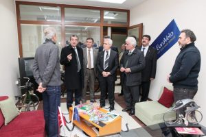 G&uuml;naydın'dan Nil&uuml;fer Dernekler Yerleşkesi'ne &ouml;vg&uuml;
