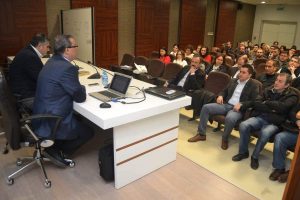 "Bursa'da kentsel d&ouml;n&uuml;ş&uuml;m bir b&uuml;t&uuml;n halinde yapılmalı"