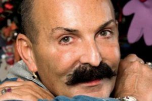 Cemil İpek&ccedil;i: Gelinlik giymeden evlenmem
