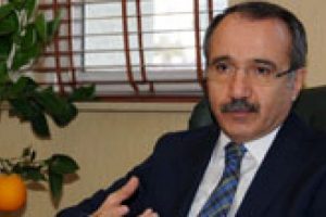 PKK'nın ka&ccedil;ırdığı &ouml;ğretmene 'ceza'
