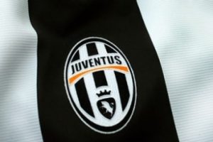 Juve, Bar&ccedil;a'nın yıldızı i&ccedil;in araya adam soktu