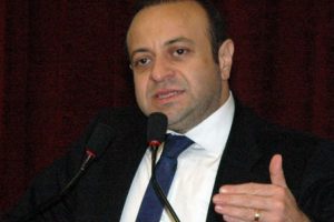 Bağış: En b&uuml;y&uuml;k b&uuml;t&ccedil;e Milli Eğitimin
