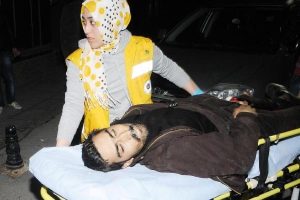 'Niye bakıyorsun' kavgasında kan aktı