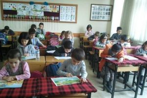 Bu okulda herkes kitap okuyor