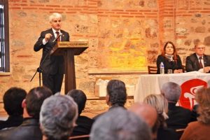 Şahin'den muhtarlara birleşin &ccedil;ağrısı