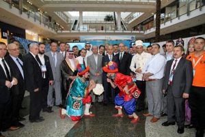 Bahreyn'de Bursa g&uuml;nleri başladı