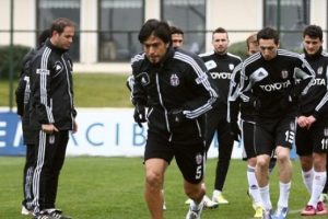 Beşiktaş'ın derbi hazırlıkları s&uuml;r&uuml;yor