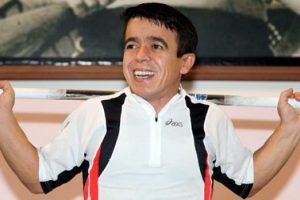Halil Mutlu adaylıktan &ccedil;ekildi