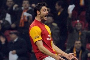 Riera'dan Fenerbah&ccedil;e'ye twitterdan mesaj