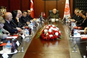 D&uuml;nya Hocalı'ya tepki vermedi