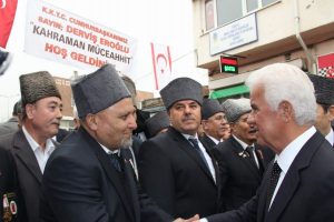 "Kıbrıs'ta T&uuml;rkiye'siz &ccedil;&ouml;z&uuml;m olmaz"