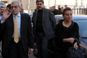 &Ouml;calan'ın mektubunu Kandil'e, kim g&ouml;t&uuml;recek?