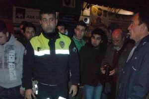 Sokak k&ouml;peğini &ouml;ld&uuml;ren polise tayin
