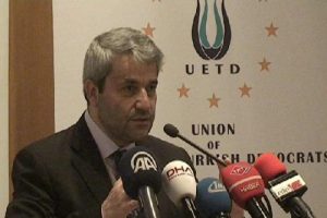 Bakandan AB'ye veryansın
