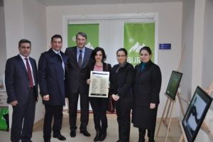 Bursa Kent Konseyi kamu binalarını fotoğraflarla s&uuml;sl&uuml;yor