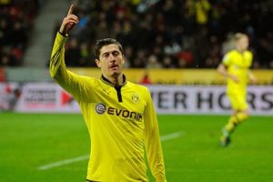 "Lewandowski ile yeni anlaşma olmayacak"
