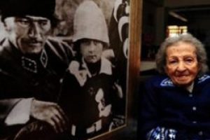 Atat&uuml;rk'&uuml;n manevi kızı Nuriye İdil yoğun bakımda