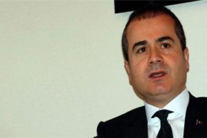 Bakan Kılı&ccedil;'tan Fenerbah&ccedil;e'ye destek