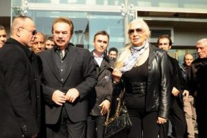 Orhan Baba'ya ayıp olur diye anjiyo olmuş